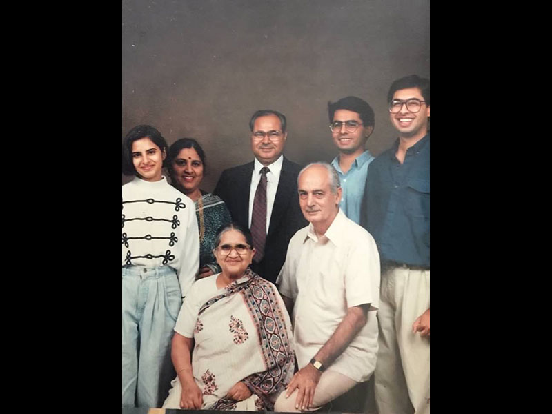 The Sardana family in 1989