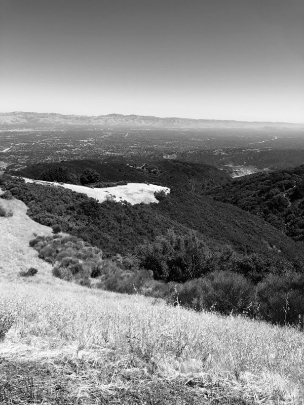This picture is a black and white photo of a hill view from Cupertino, and I thought that by using black and white contrasts in this picture, I would be able to create depths and emphasize the distance. 