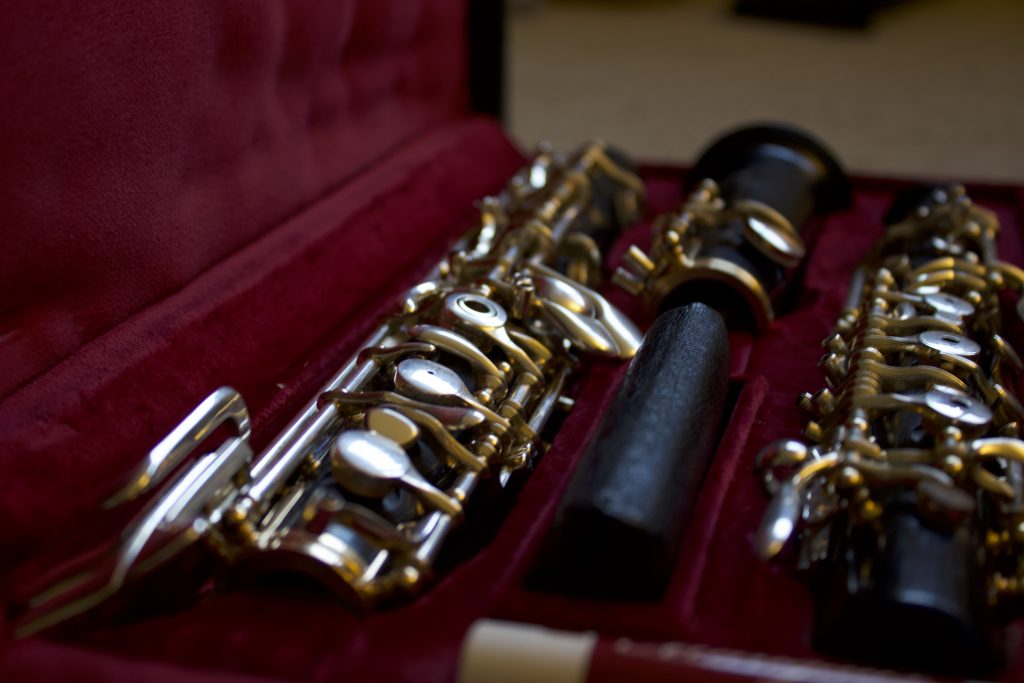 Picture of a musical instrument, with low light.