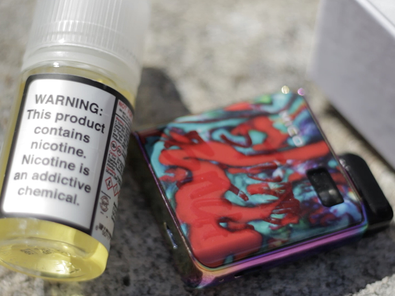 Smoke vaping device and vape juice